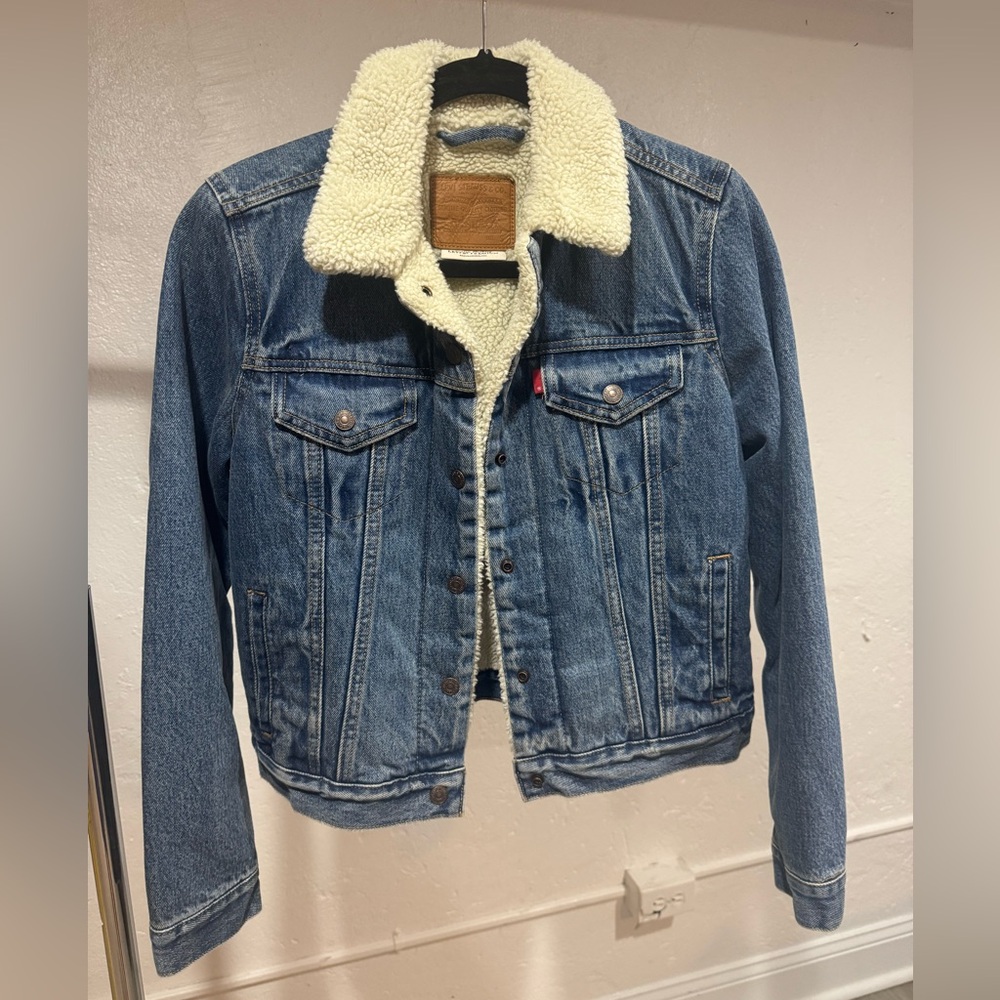 Levi's Blue Denim Jacket with White Sherpa Lining